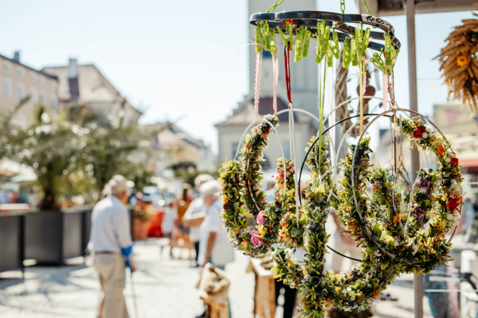 Warenmarkt mit Verkaufsoffenen Sonntag | 001