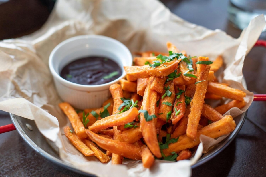 Pommes--pexels-valeriya-1893555
